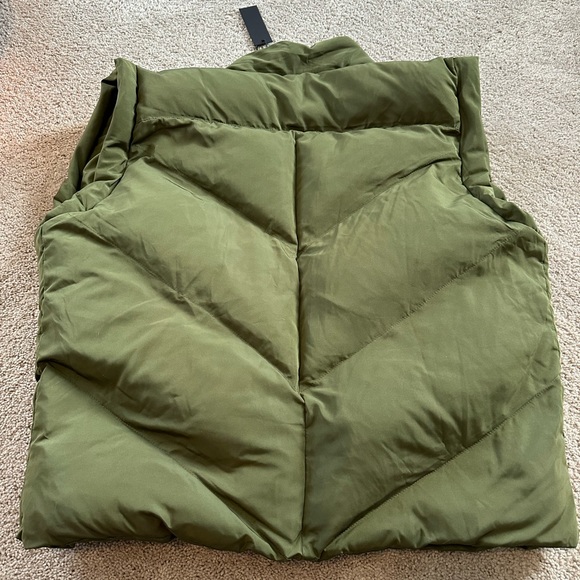 Blank NYC Green Puffer Vest Size Small - Picture 4 of 5